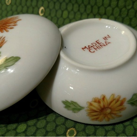 Vintage October Chrysanthemum Mug & Trinket Dish, SET/2 Fall October Birthday - Picture 9 of 12